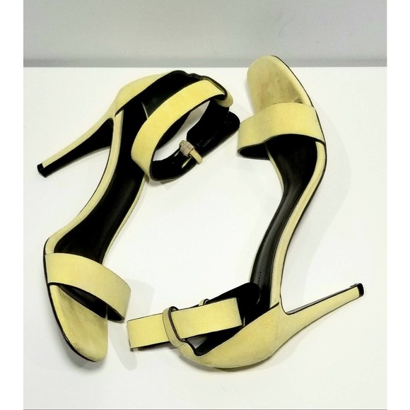CELINE PARIS "ICONIC" RUNWAY "RARE YELLOW" SANDALS SHOES $895 I-38 US-7.5 7 1/2 - Picture 4 of 12
